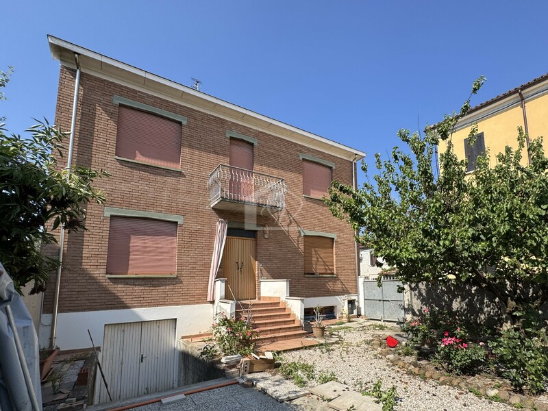 Casa indipendente in vendita a Gonzaga piazza