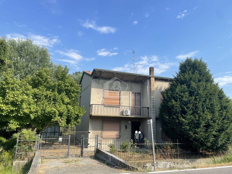 Casa indipendente in vendita a Luzzara