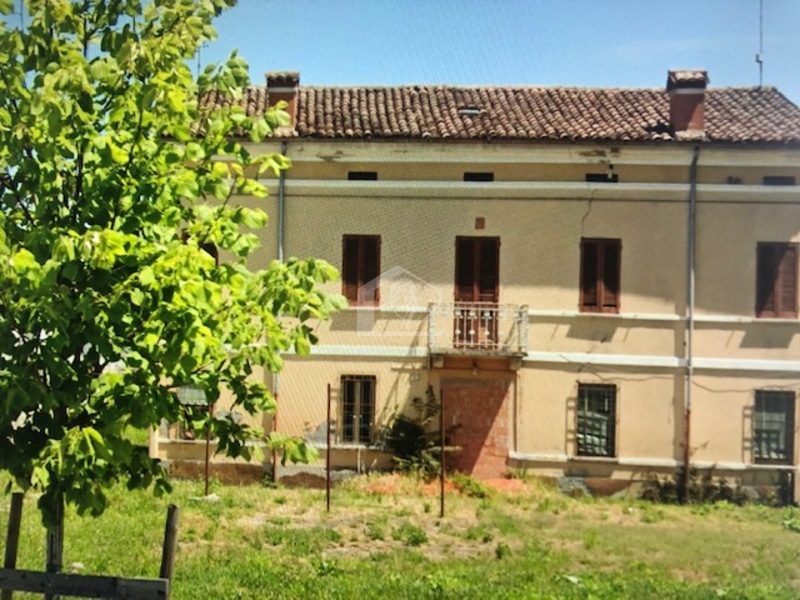 Casa indipendente in vendita a Suzzara centro