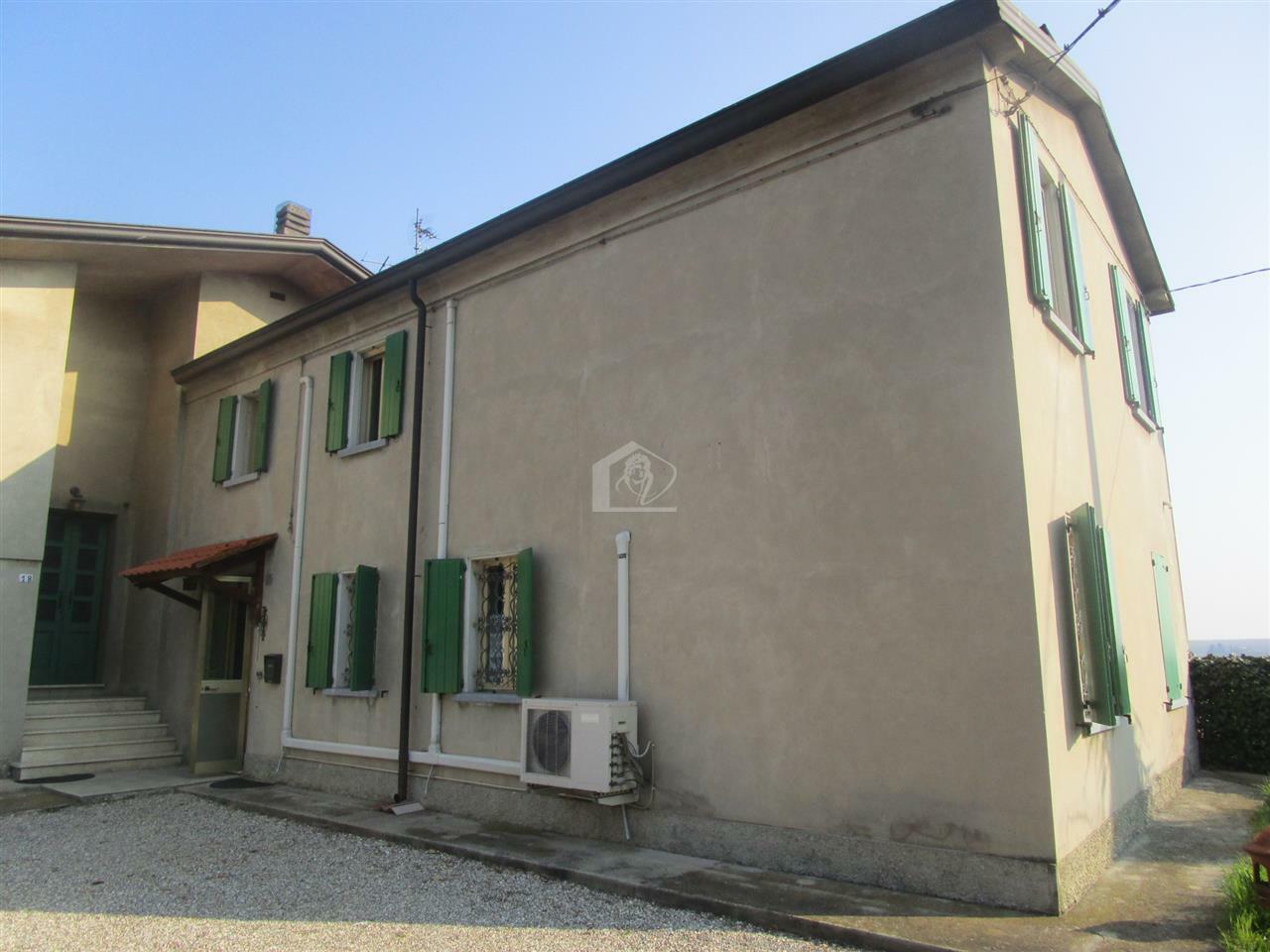 Rustico/casale in vendita a Motteggiana frazione