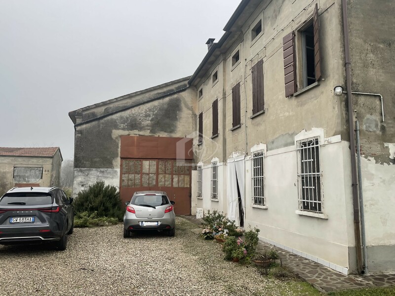 Rustico/casale in vendita a Pegognaga campagna