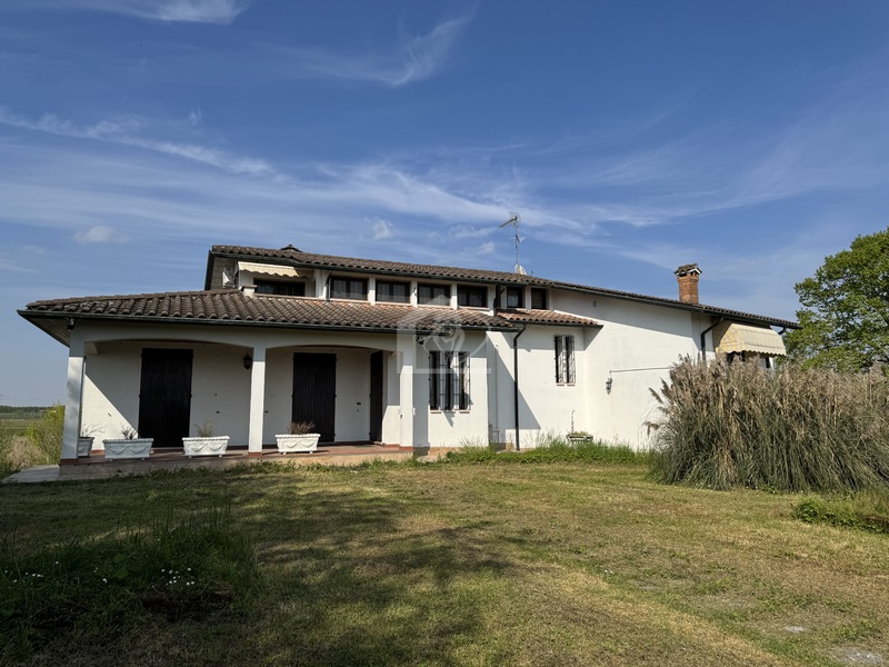 Villa in vendita a Suzzara San Prospero